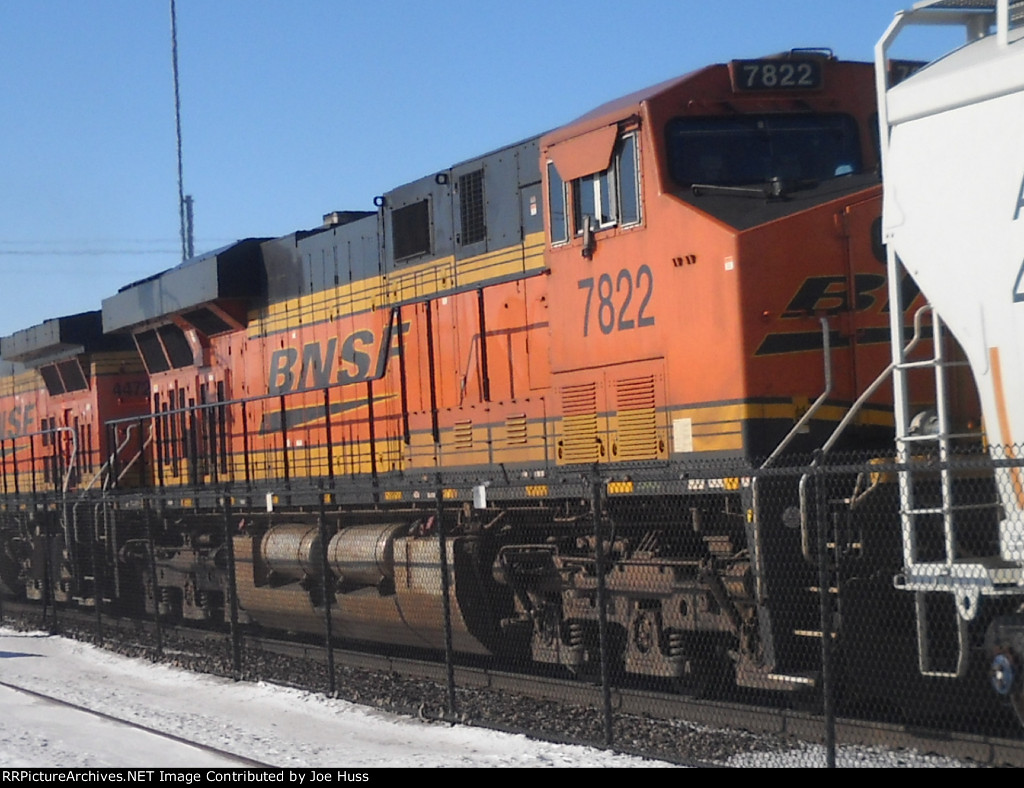 BNSF 7822